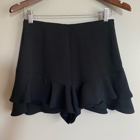 Zara Ruffled Shorts Black High Waisted Size S - Picture 1 of 6